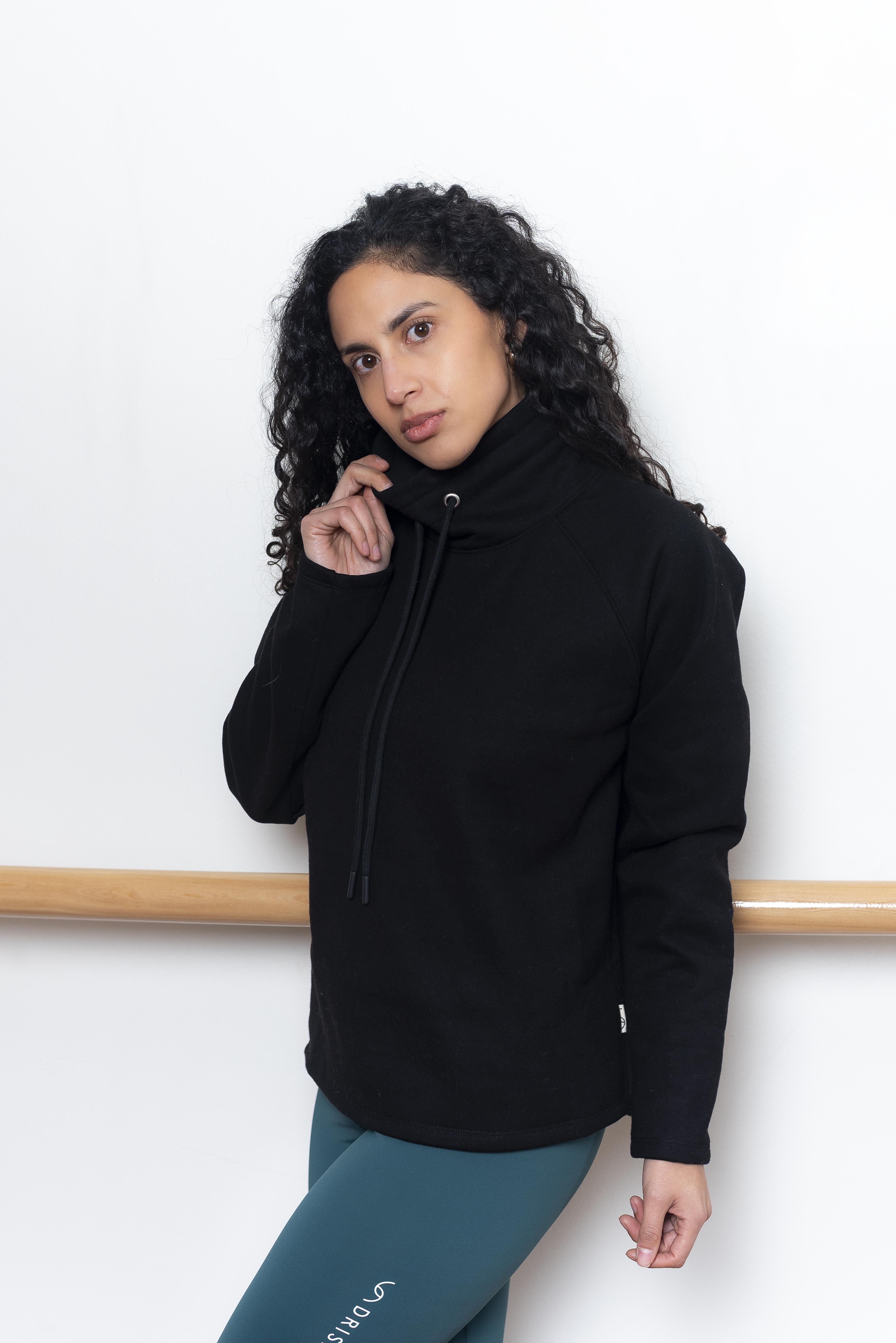 Essence High Neck Algodón - Negro