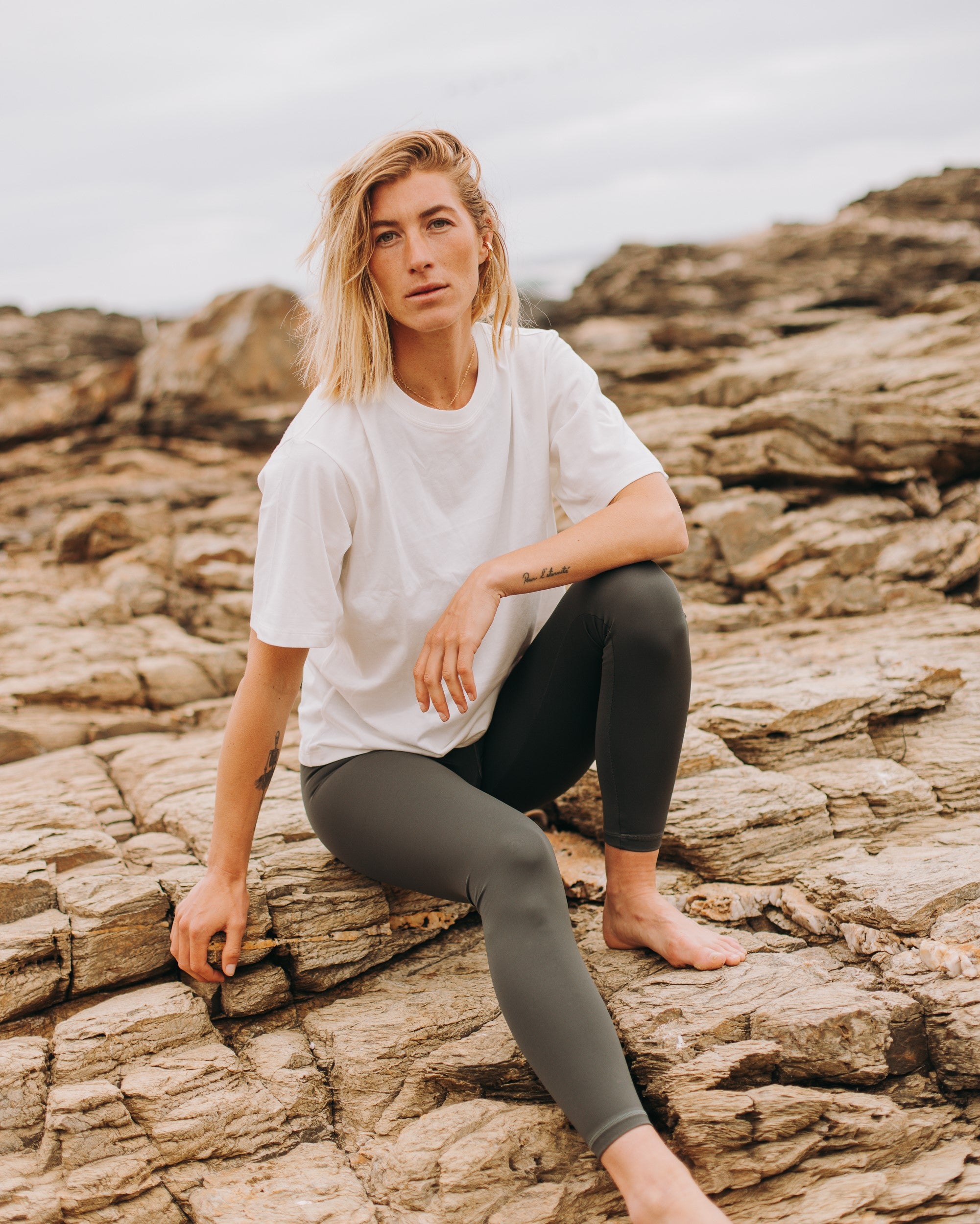 Polera Básica Mangas Algodón Pima - Blanca
